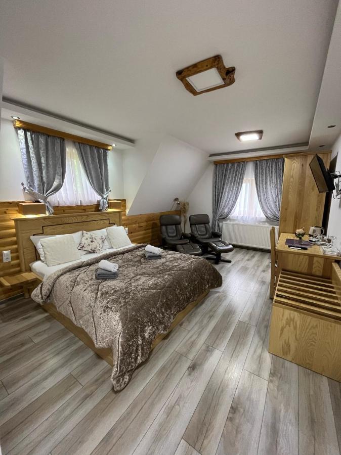 Rustic Inn River Prijeboj Bagian luar foto